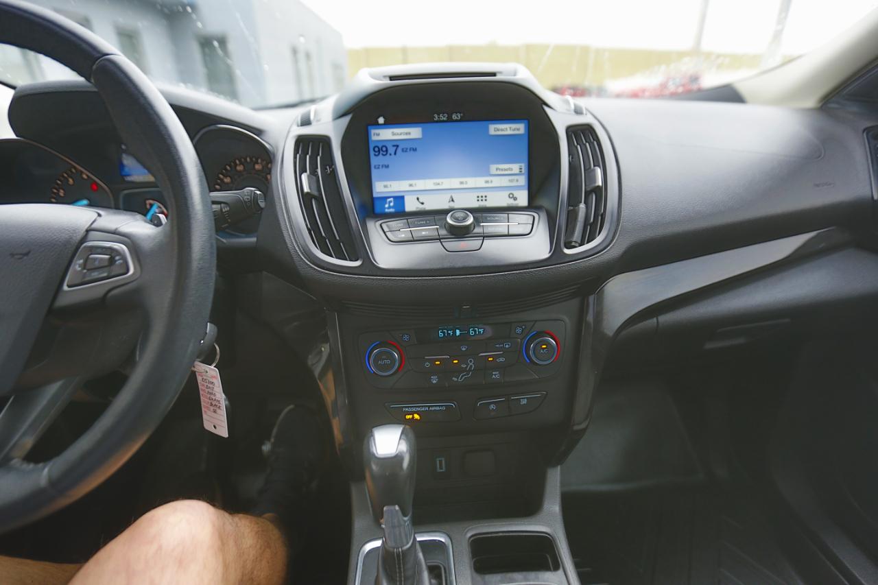 Ford Escape SE FWD 2017