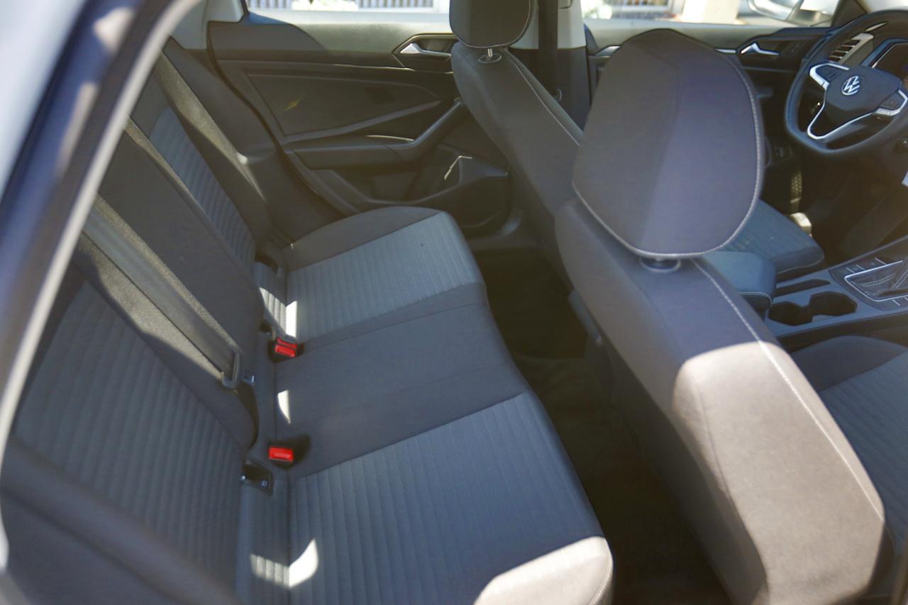 Volkswagen Jetta S Auto 2024