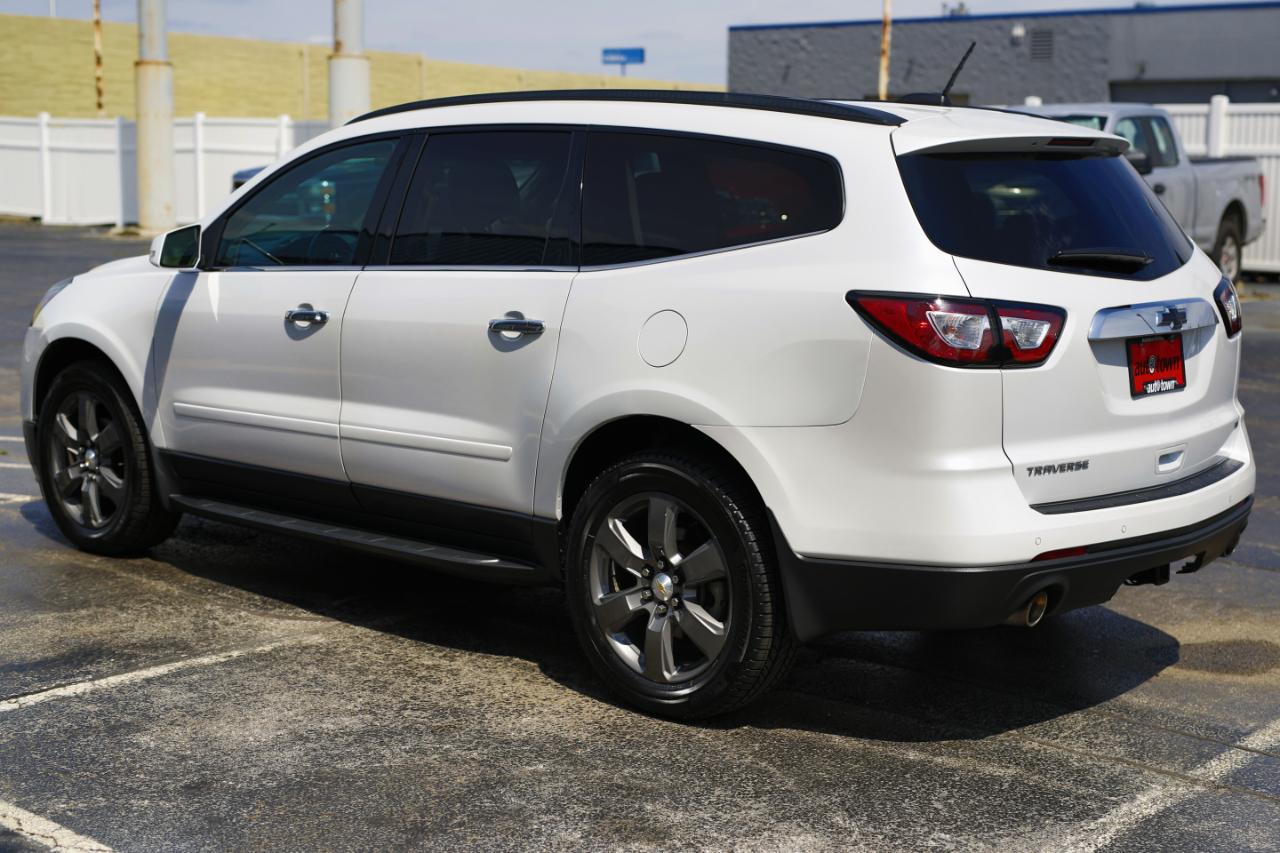 Chevrolet Traverse FWD 4dr LT w/2LT 2017