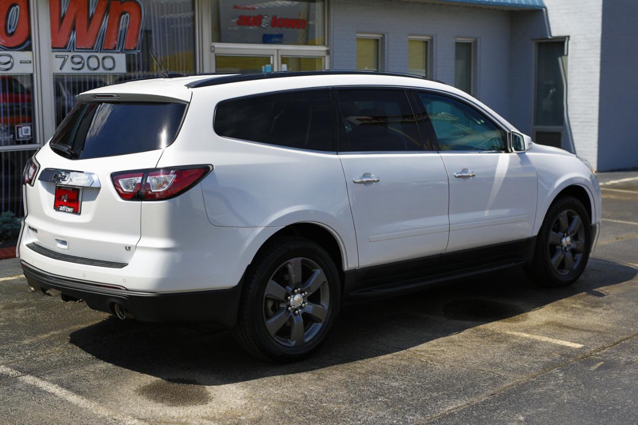 Chevrolet Traverse FWD 4dr LT w/2LT 2017