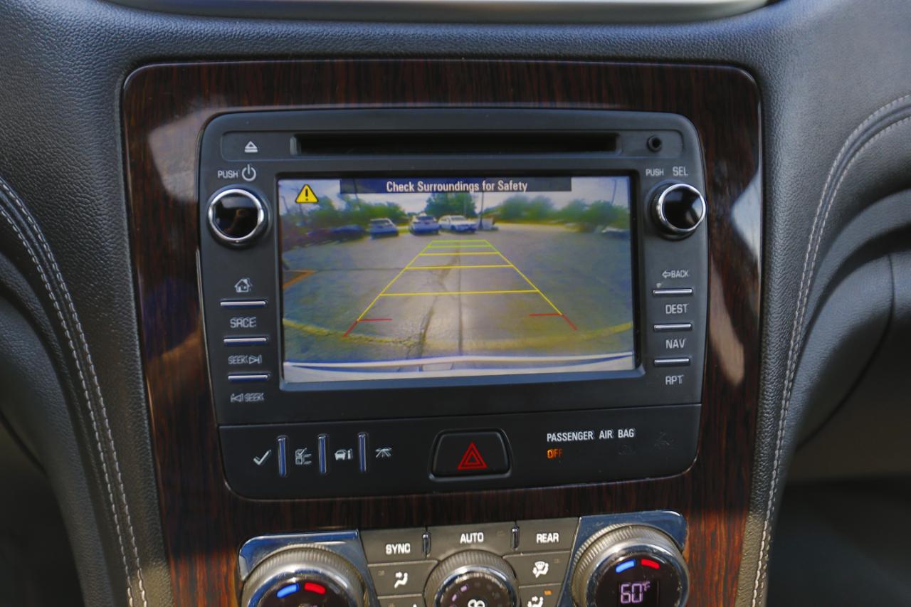 Chevrolet Traverse FWD 4dr LT w/2LT 2017
