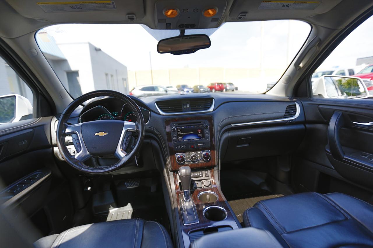 Chevrolet Traverse FWD 4dr LT w/2LT 2017