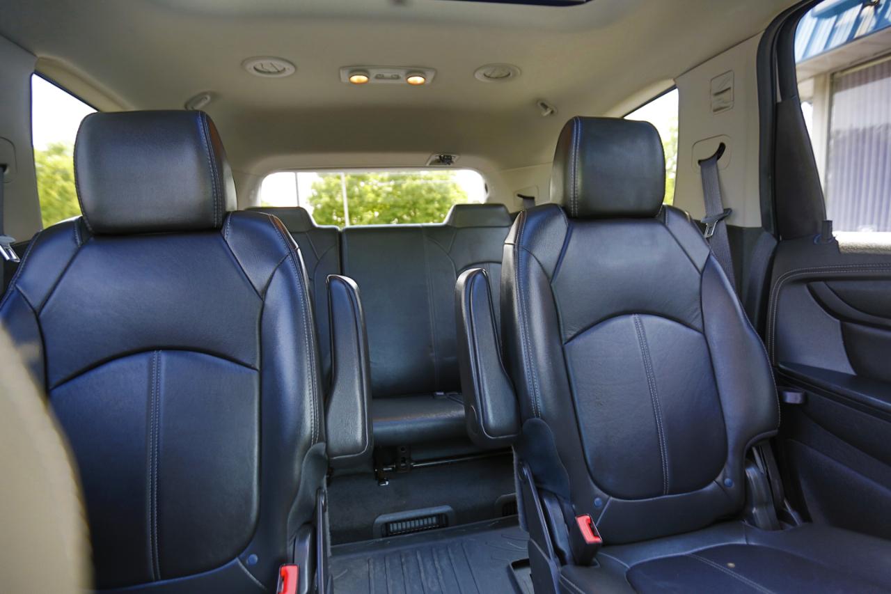 Chevrolet Traverse FWD 4dr LT w/2LT 2017