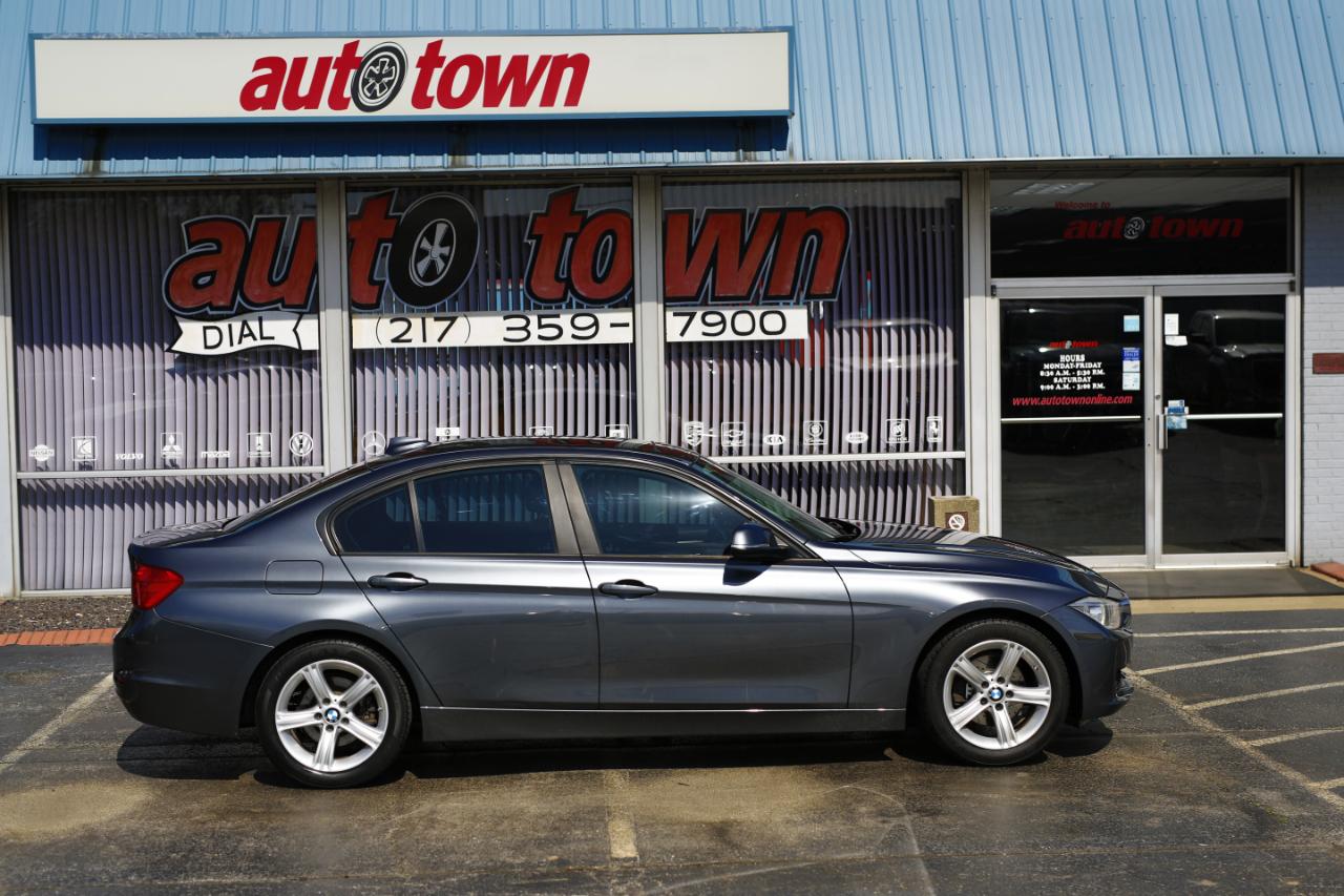 BMW 3 Series 4dr Sdn 328i RWD 2014