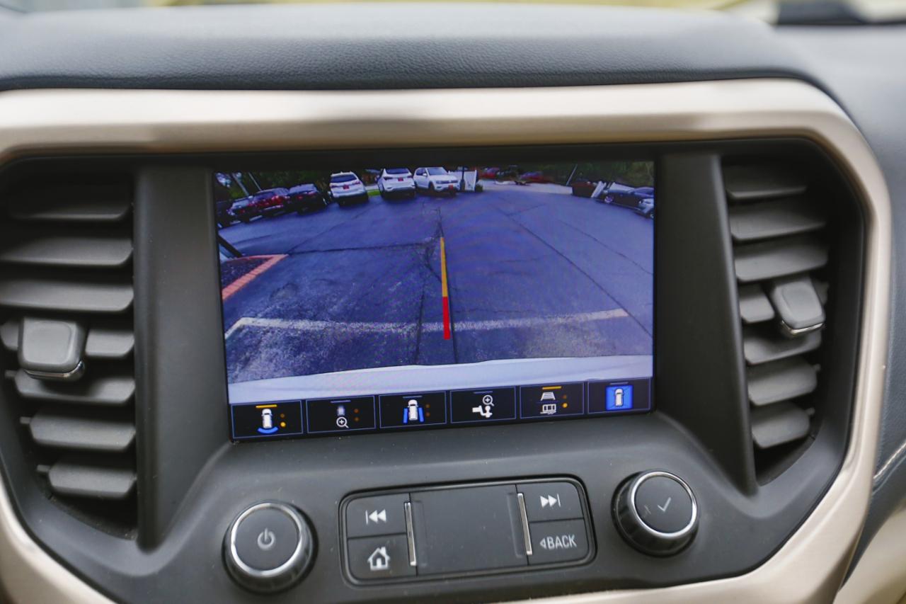 GMC Acadia AWD 4dr Denali 2021