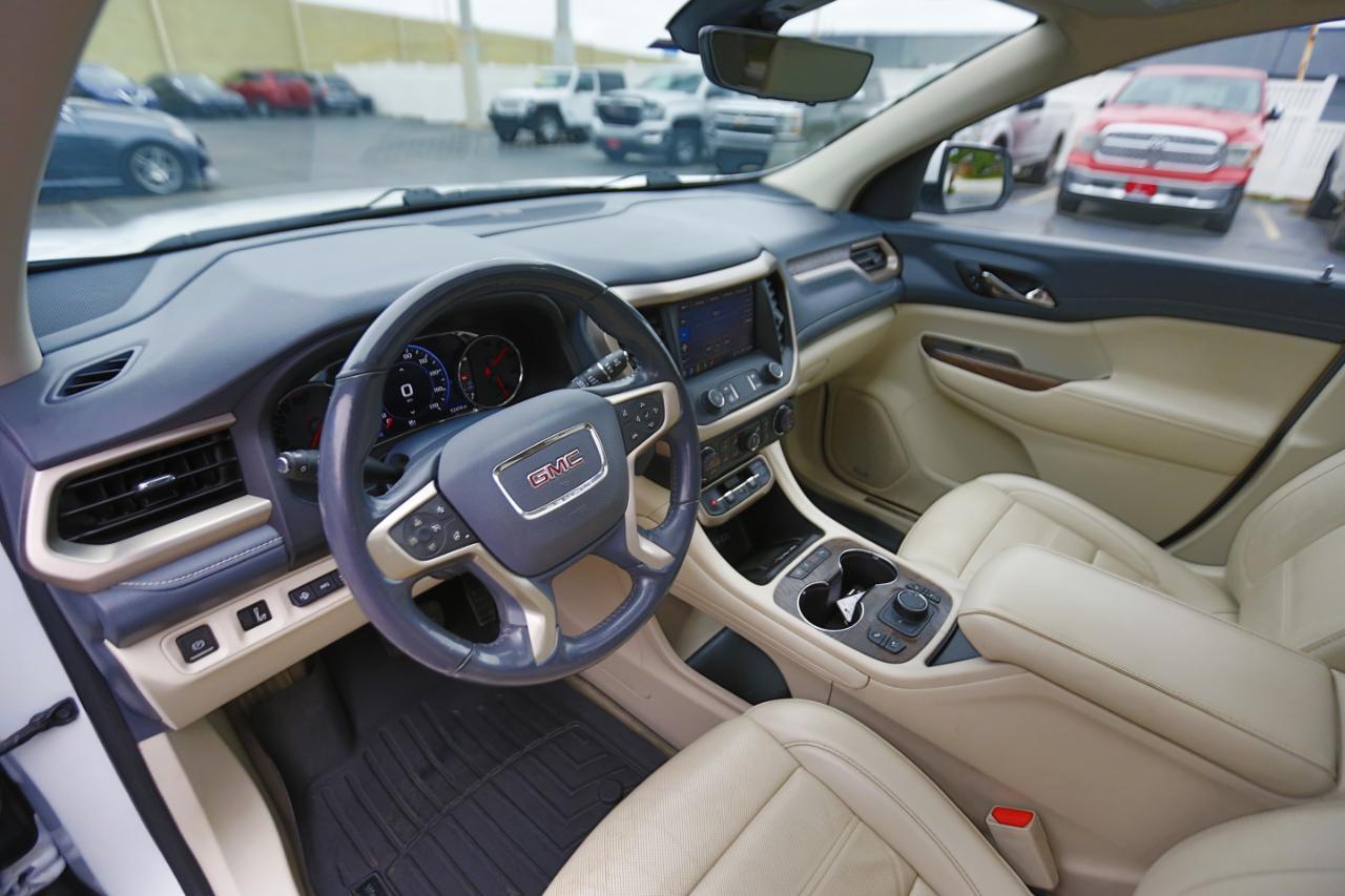 GMC Acadia AWD 4dr Denali 2021