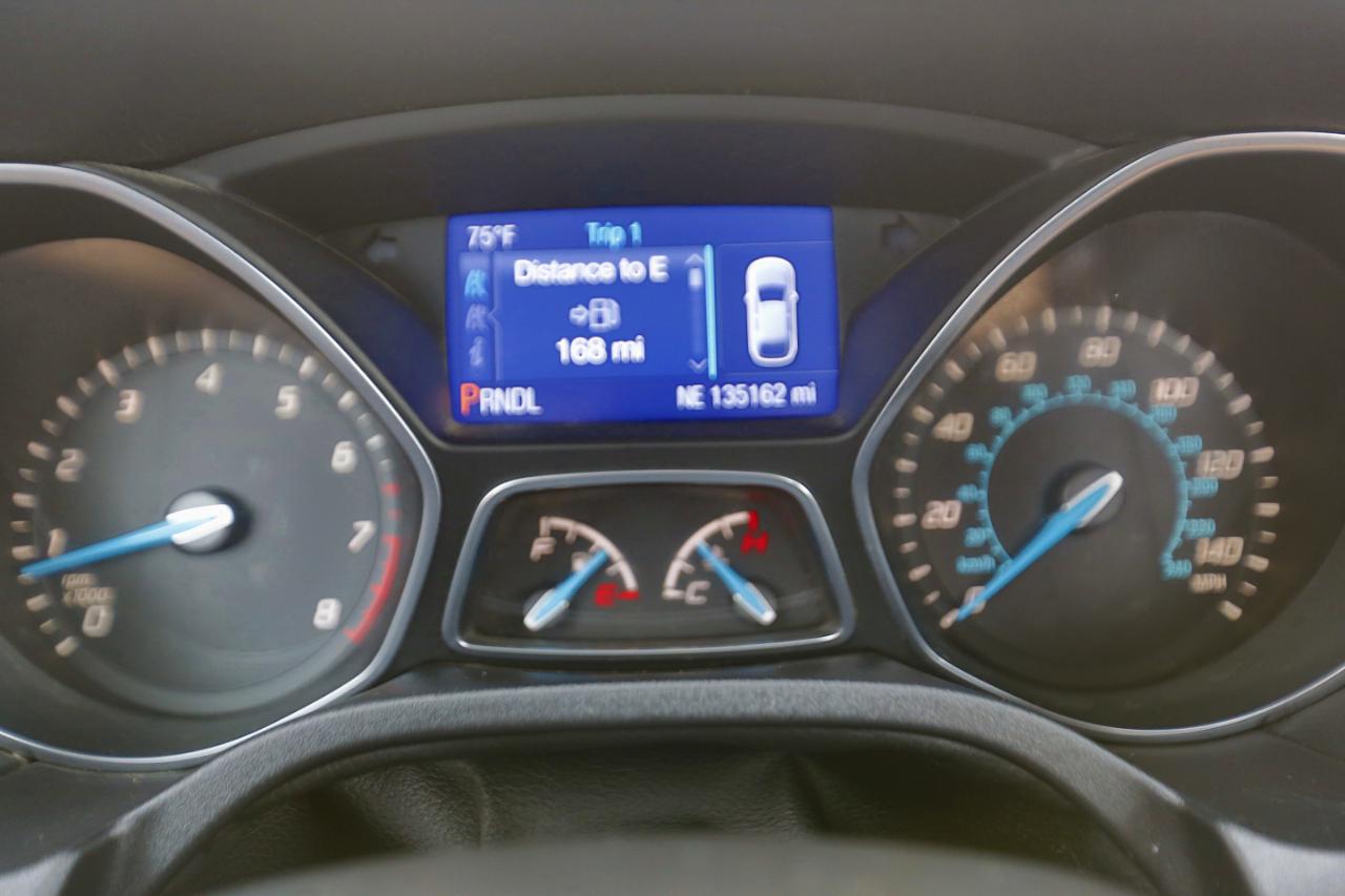 Ford Focus 4dr Sdn SE 2014