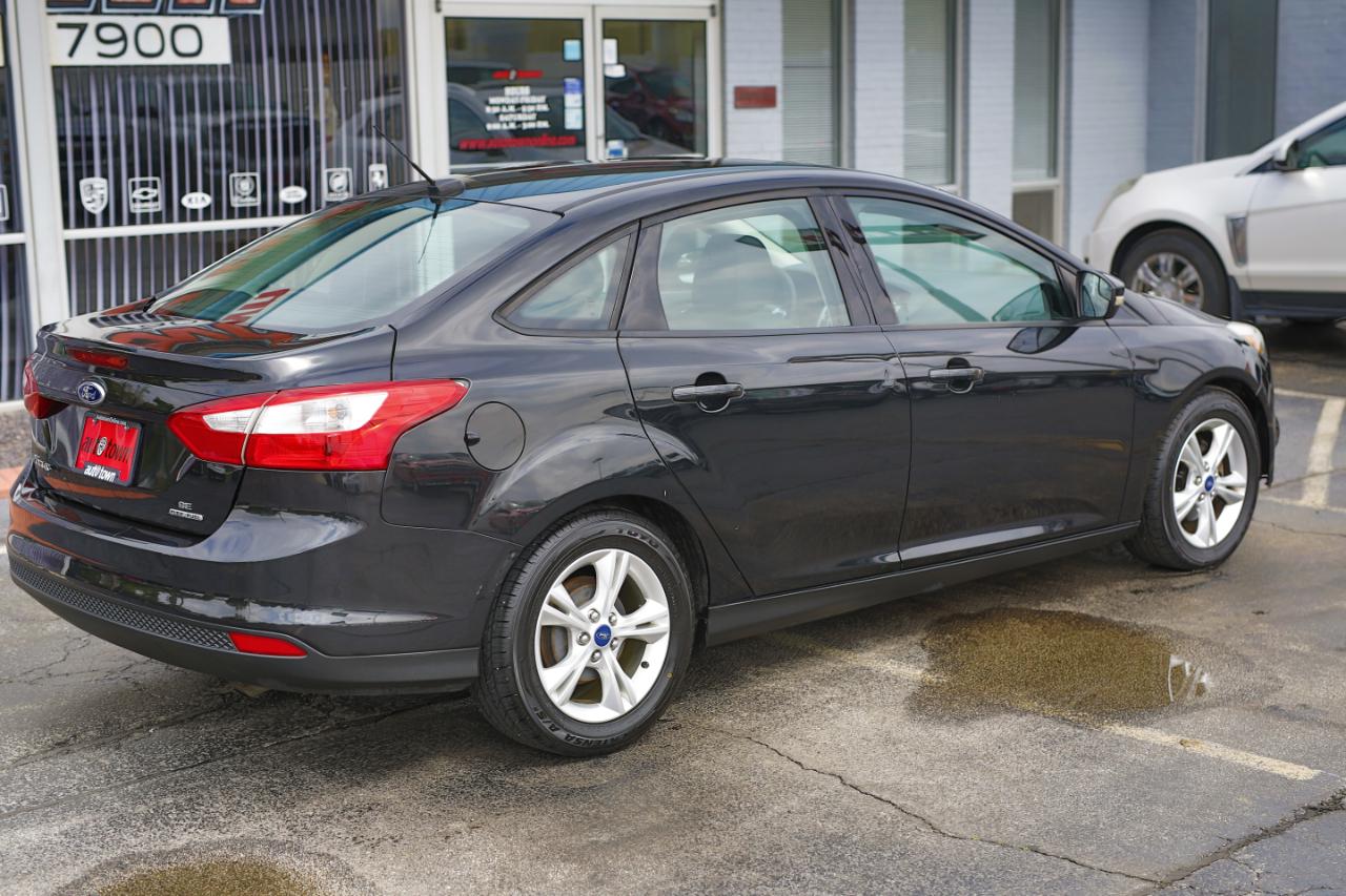 Ford Focus 4dr Sdn SE 2014