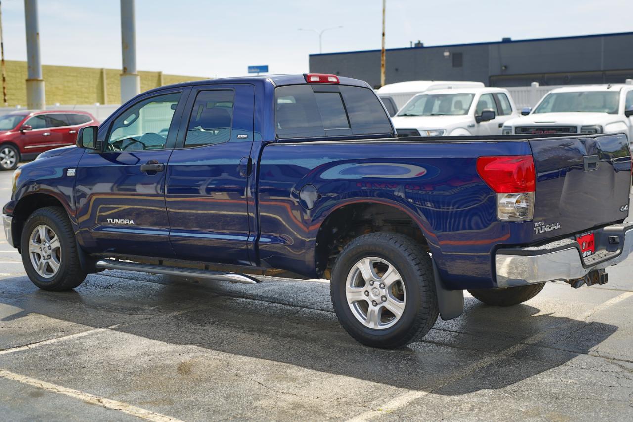 Toyota Tundra 4WD Double 145.7" 4.7L V8 SR5 (Natl 2007