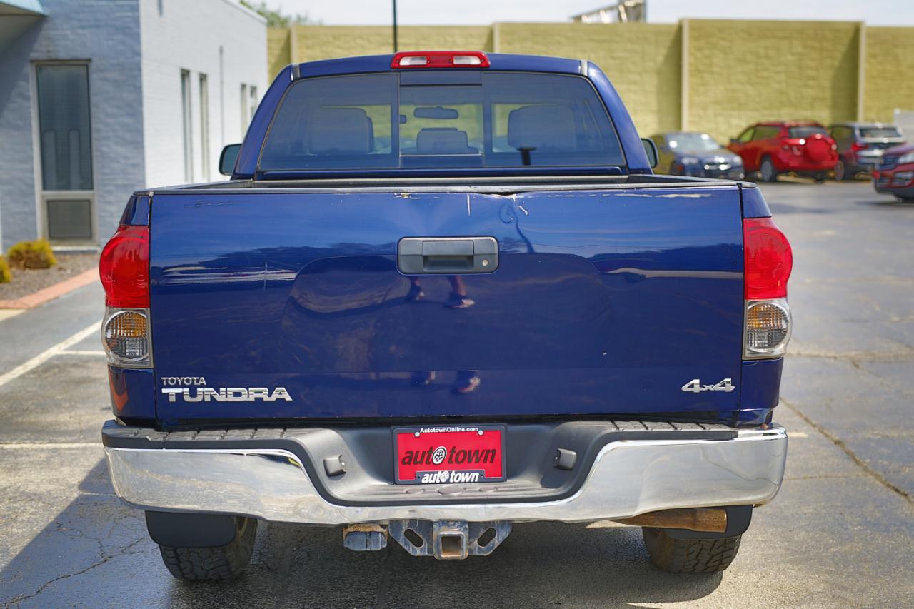 Toyota Tundra 4WD Double 145.7" 4.7L V8 SR5 (Natl 2007