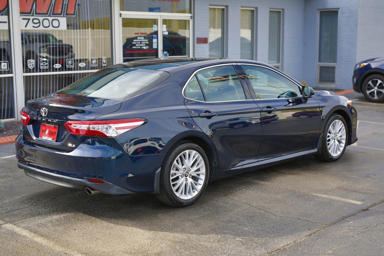Toyota Camry XLE Auto (Natl) 2018