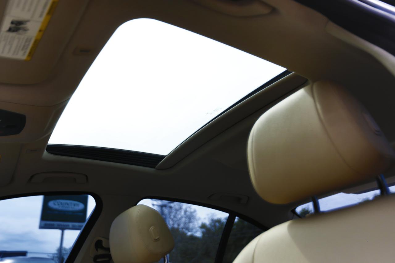 BMW 5 Series 4dr Sdn 528i xDrive AWD 2014