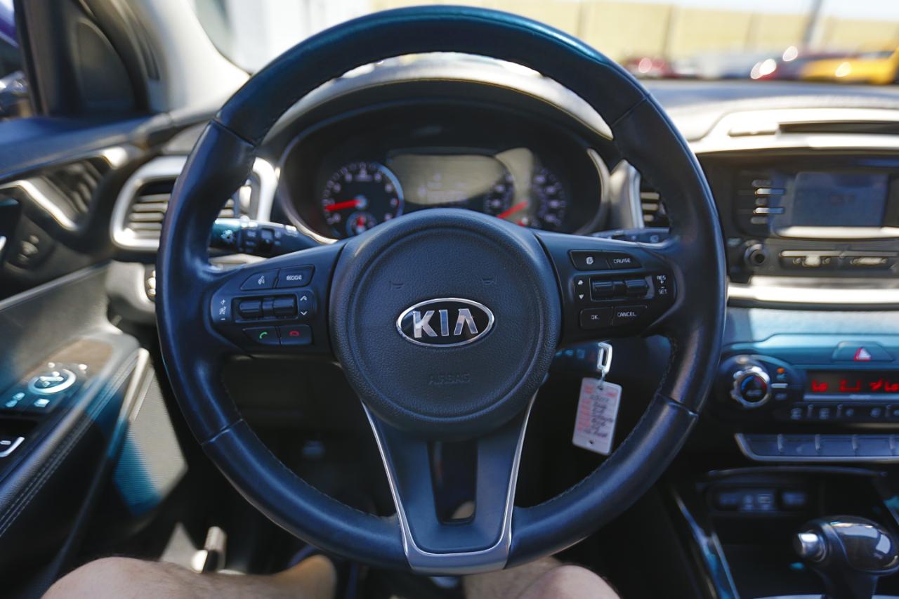 Kia Sorento AWD 4dr 3.3L EX 2016
