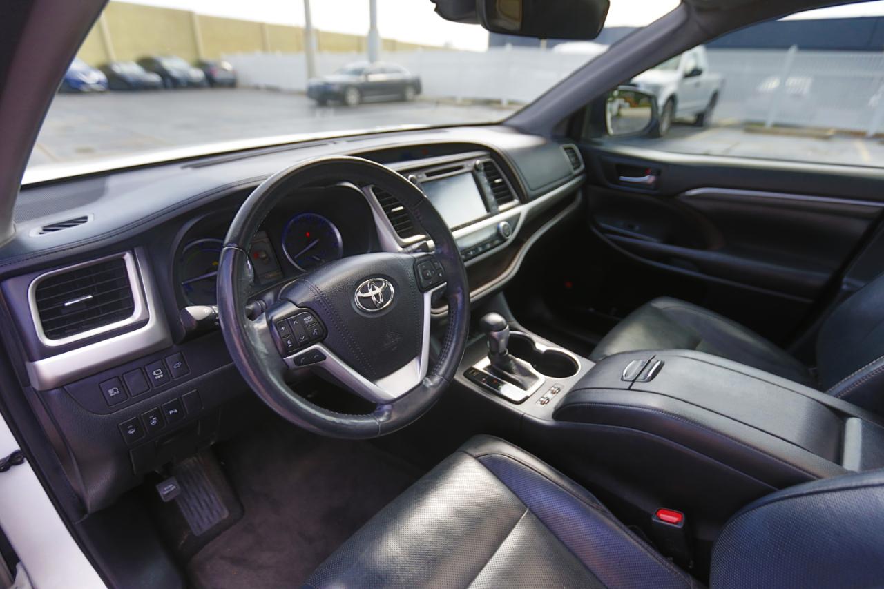 Toyota Highlander  2019