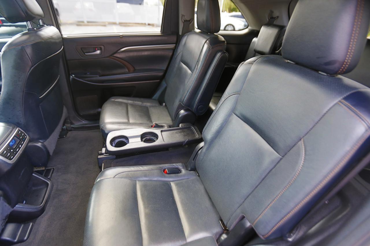 Toyota Highlander  2019