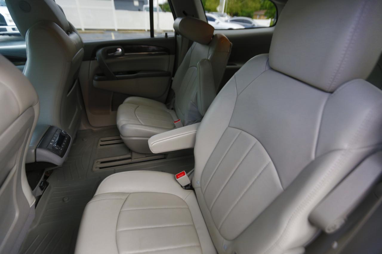 Buick Enclave FWD 4dr Leather 2015