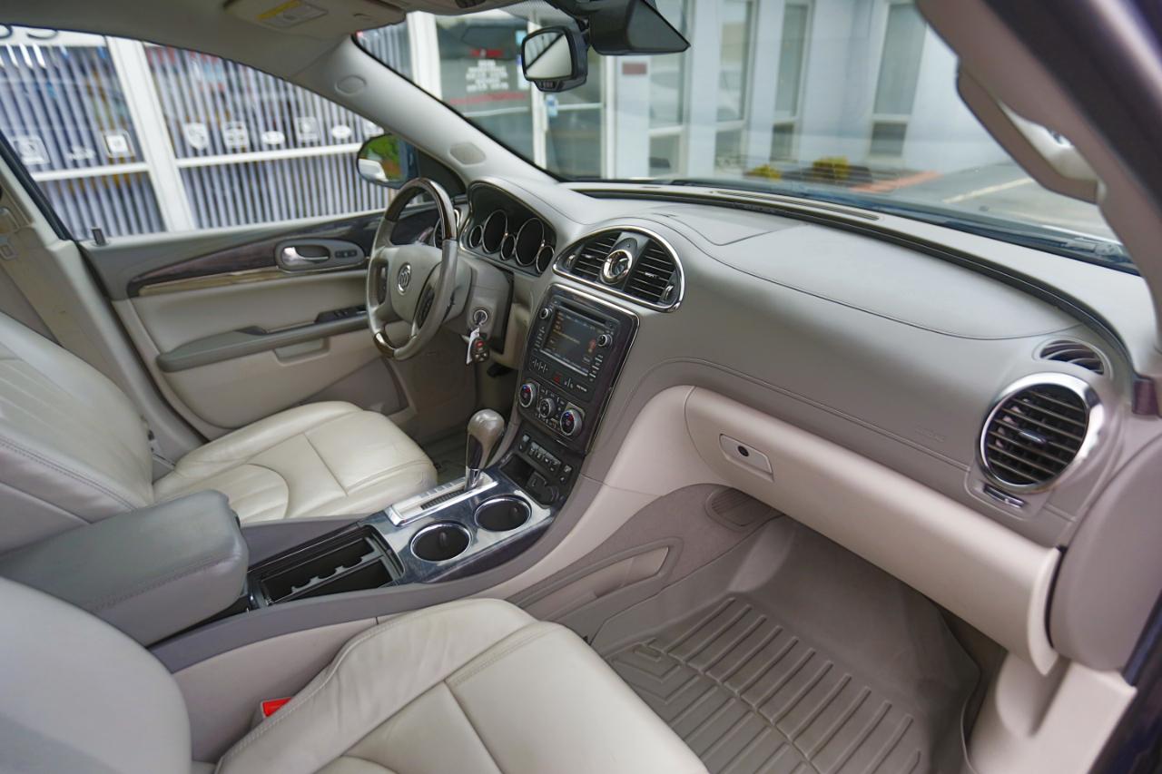 Buick Enclave FWD 4dr Leather 2015