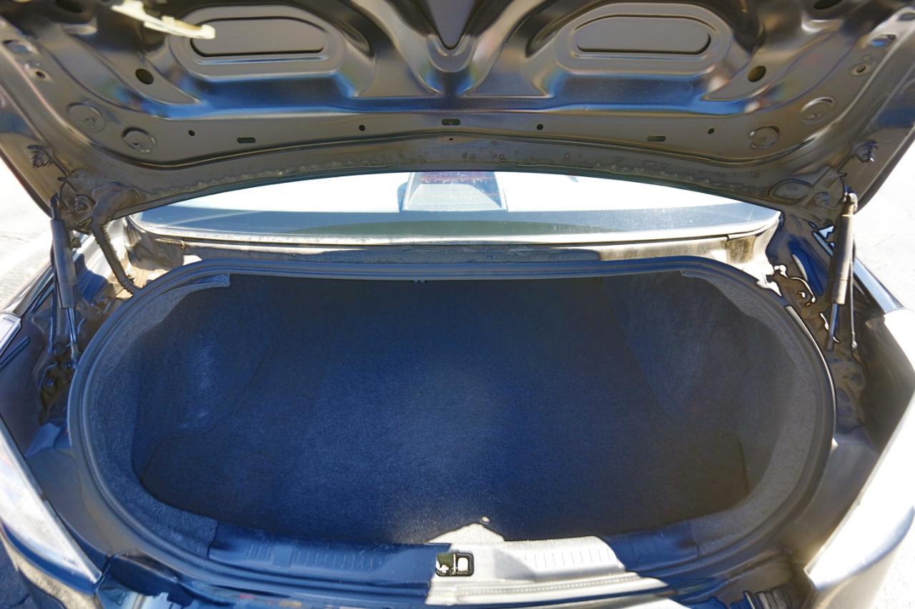 Nissan Sentra 4dr Sdn I4 CVT 2.0 2010