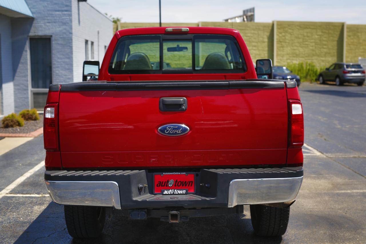 Ford Super Duty F-250 SRW 4WD Reg Cab 137" XLT 2008