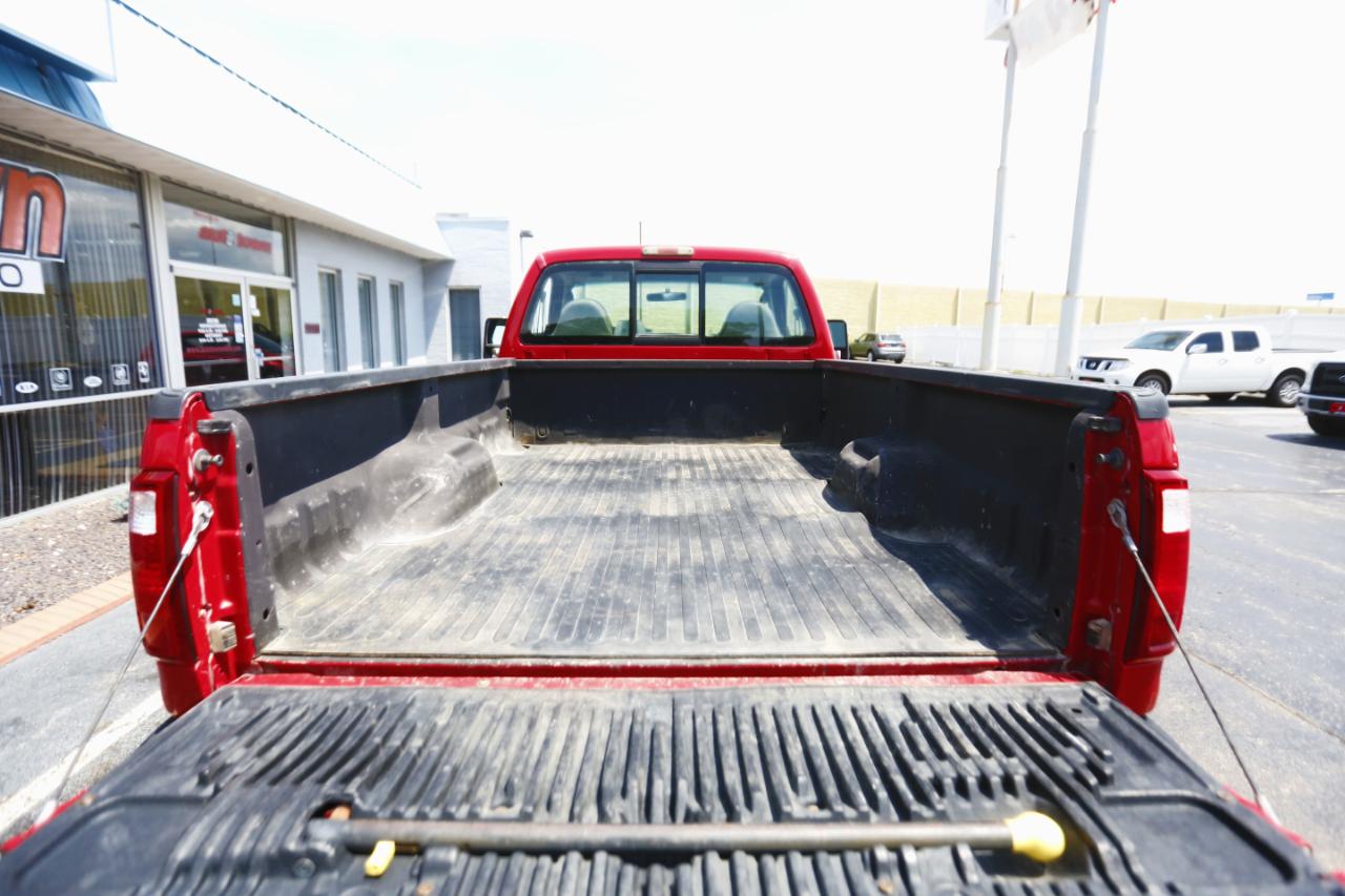 Ford Super Duty F-250 SRW 4WD Reg Cab 137" XLT 2008