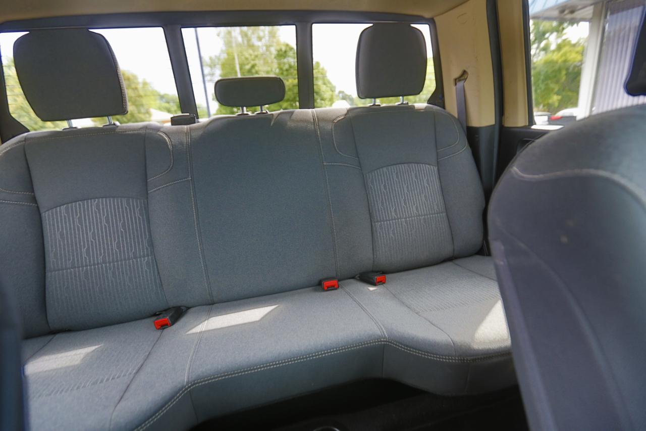 RAM 2500 Tradesman 4x4 Crew Cab 6'4" Box 2020