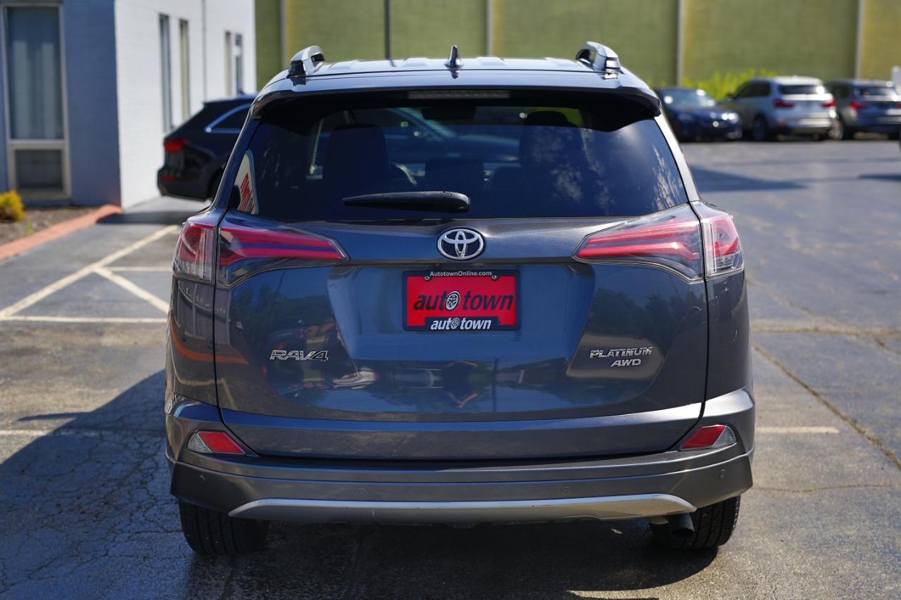 Toyota RAV4 Platinum AWD (Natl) 2018