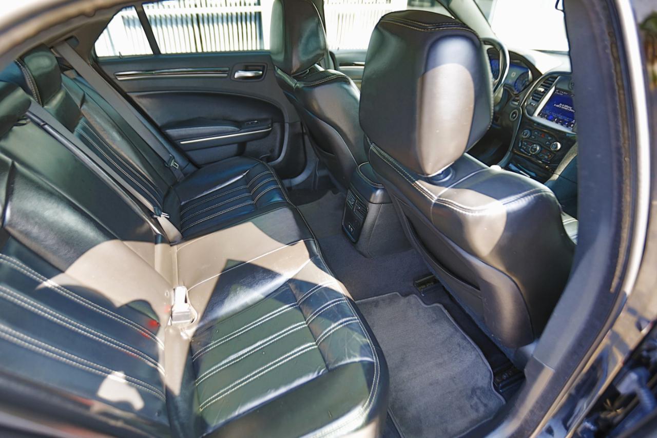Chrysler 300 300S AWD 2019
