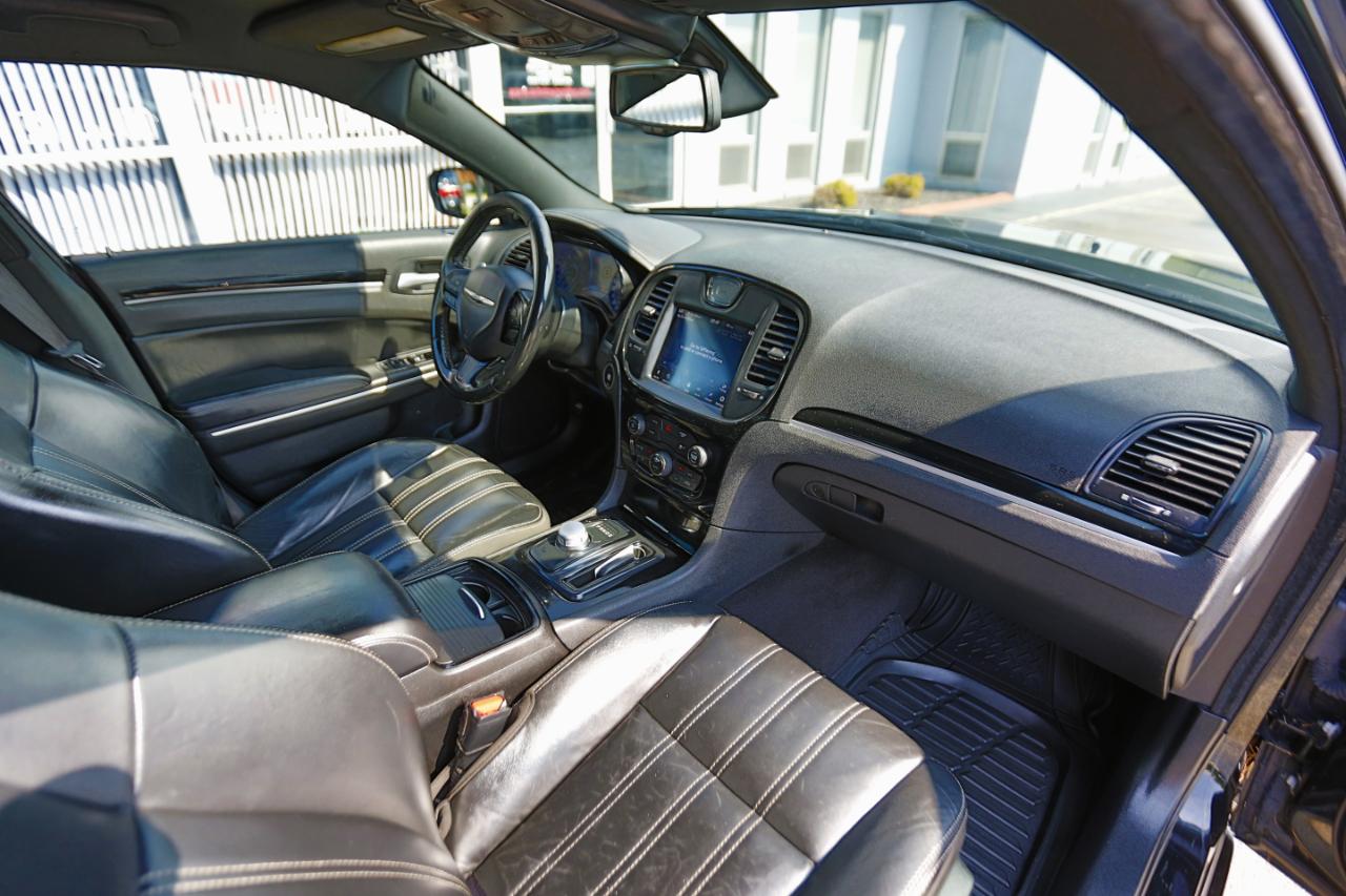 Chrysler 300 300S AWD 2019