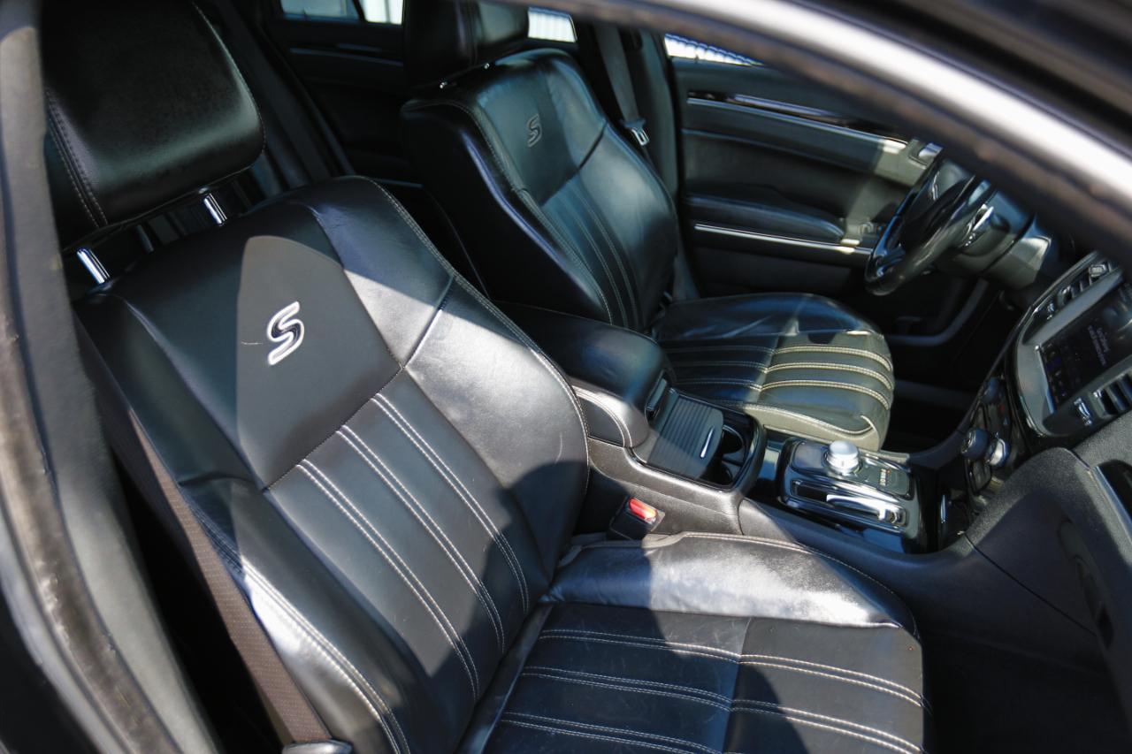 Chrysler 300 300S AWD 2019