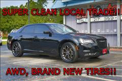2019 Chrysler 300 