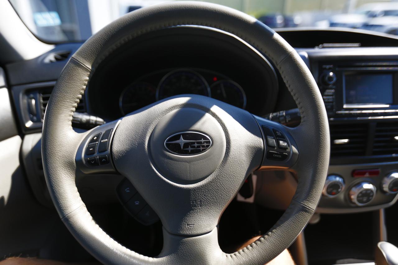 Subaru Forester 4dr Auto 2.5X Limited 2011