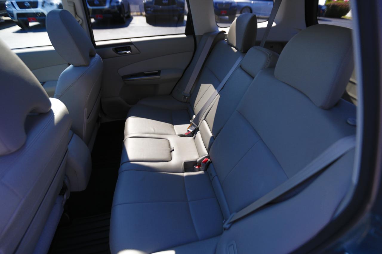 Subaru Forester 4dr Auto 2.5X Limited 2011