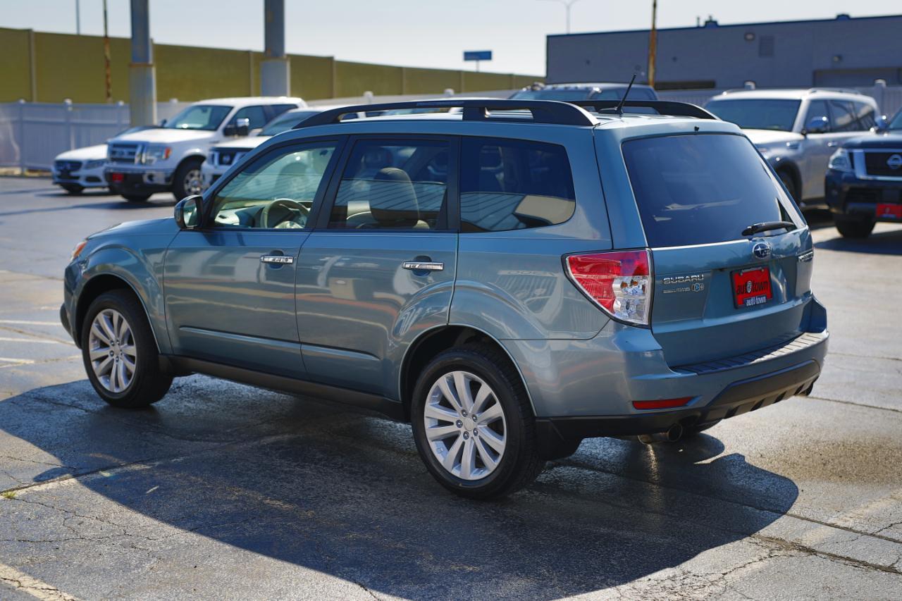 Subaru Forester 4dr Auto 2.5X Limited 2011