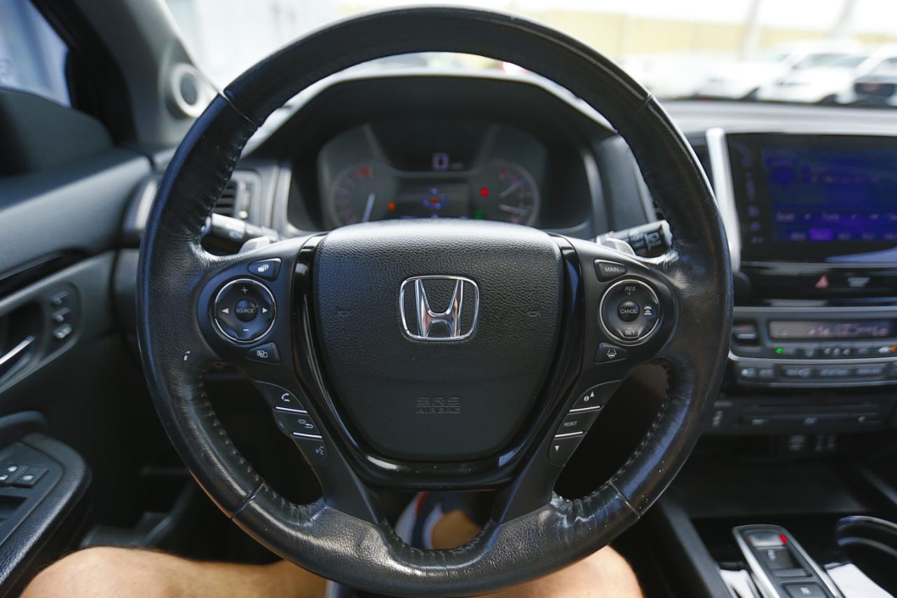 Honda Pilot Touring AWD 2017