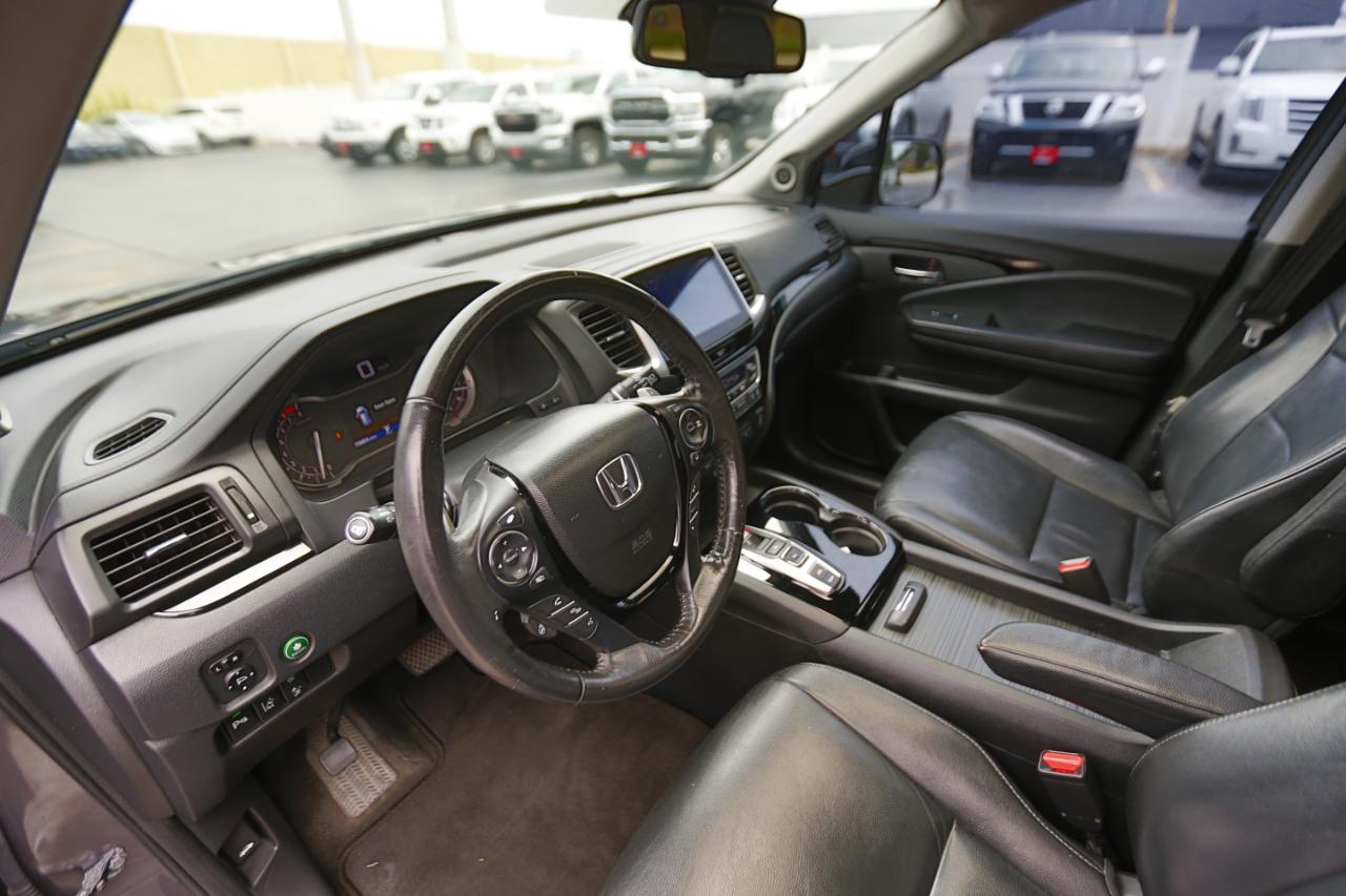 Honda Pilot Touring AWD 2017
