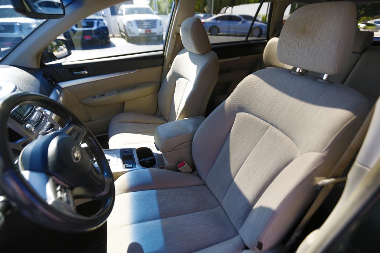Subaru Outback 4dr Wgn H4 Auto 2.5i Premium 2013