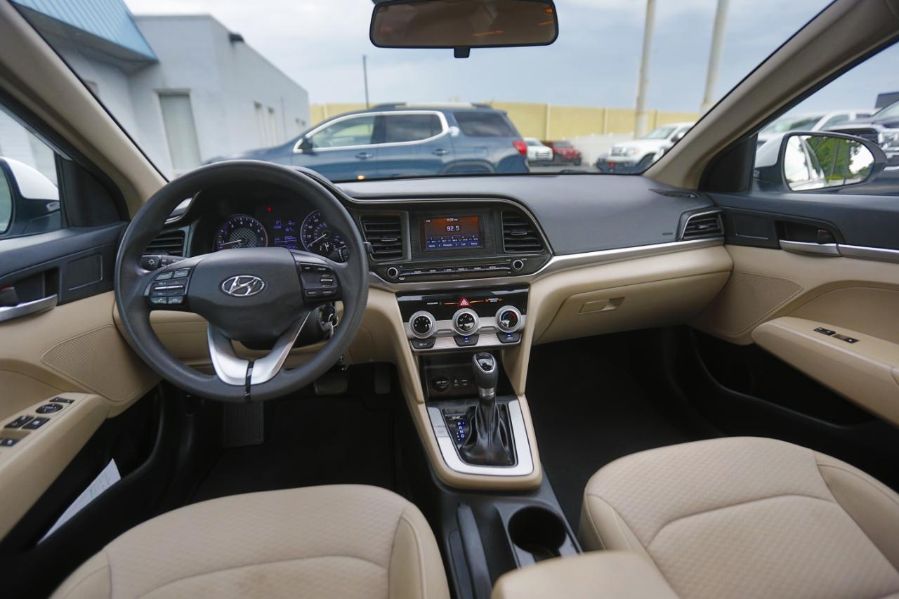Hyundai Elantra SE Auto 2019