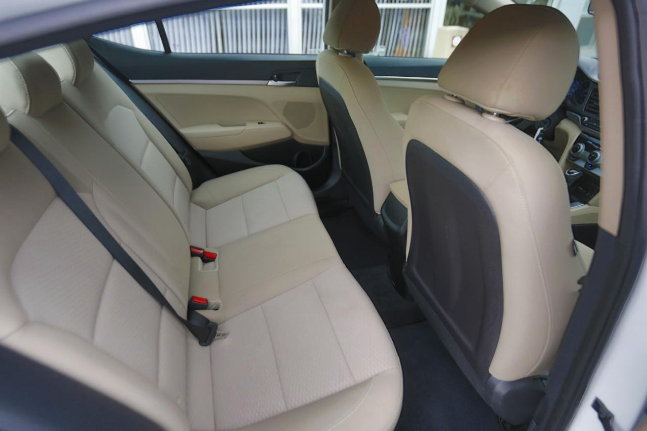 Hyundai Elantra SE Auto 2019