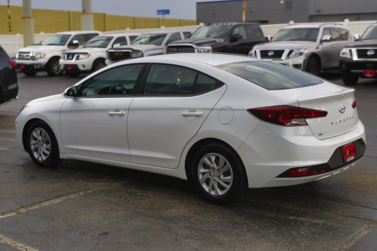 Hyundai Elantra SE Auto 2019