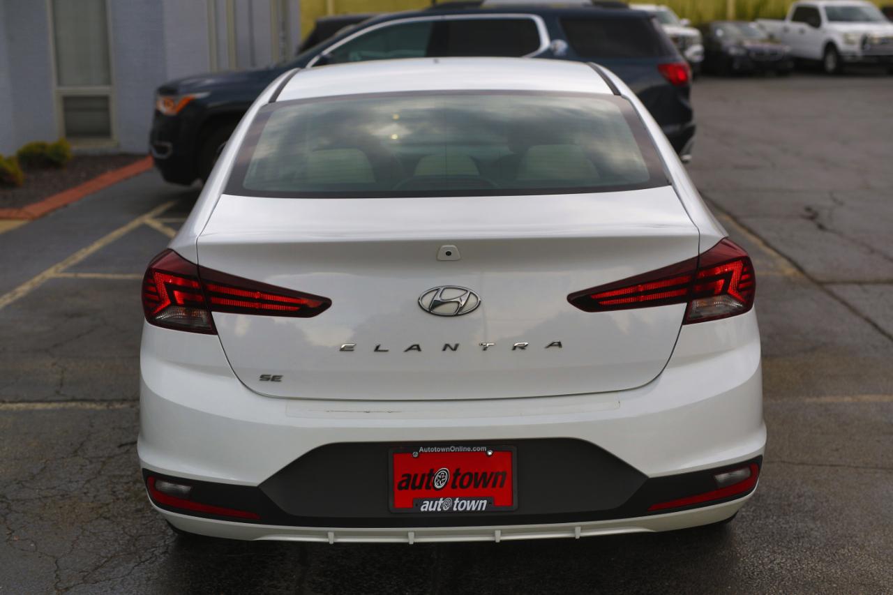 Hyundai Elantra SE Auto 2019