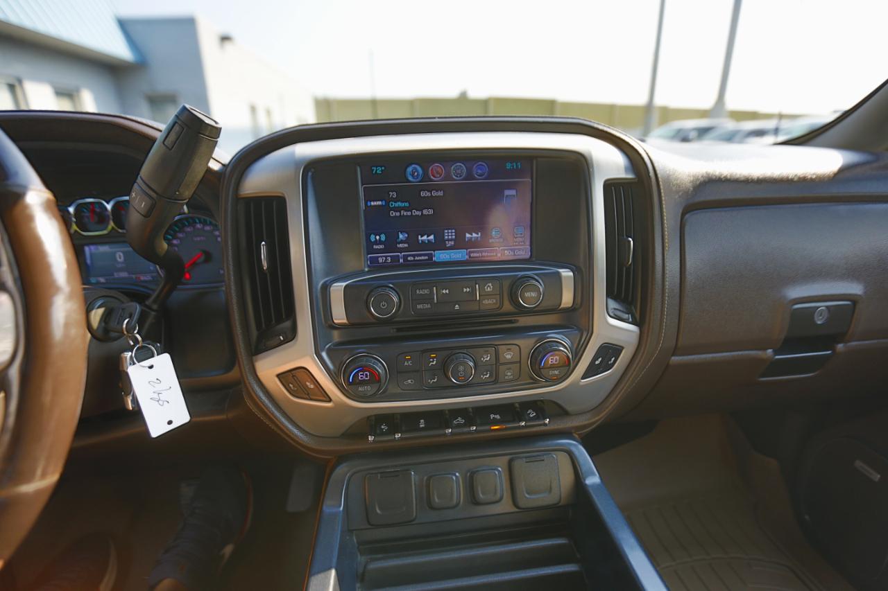GMC Sierra 1500 4WD Crew Cab 143.5" SLT 2017