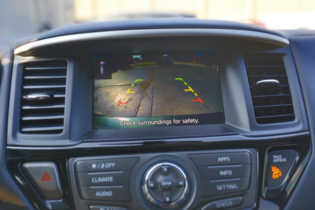 Nissan Pathfinder FWD SV 2020