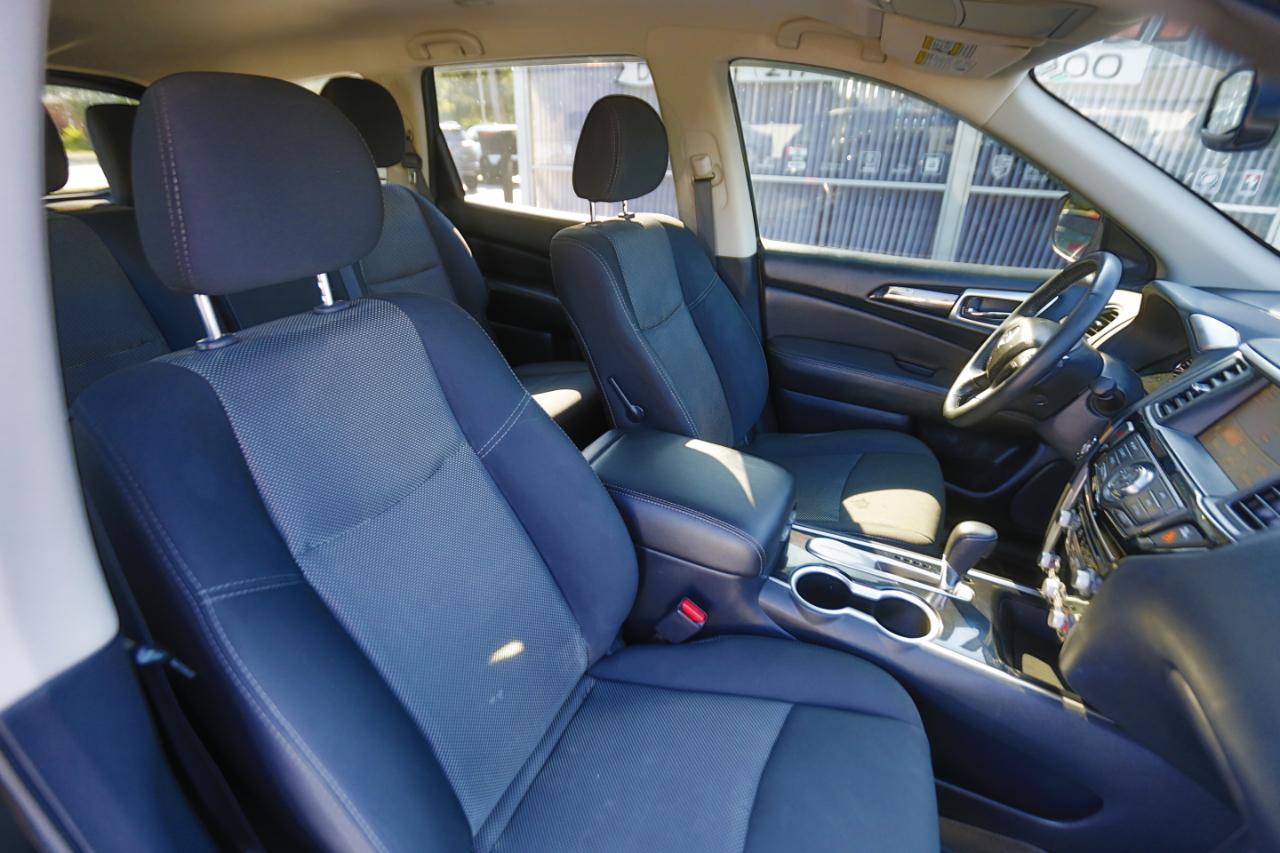 Nissan Pathfinder FWD SV 2020
