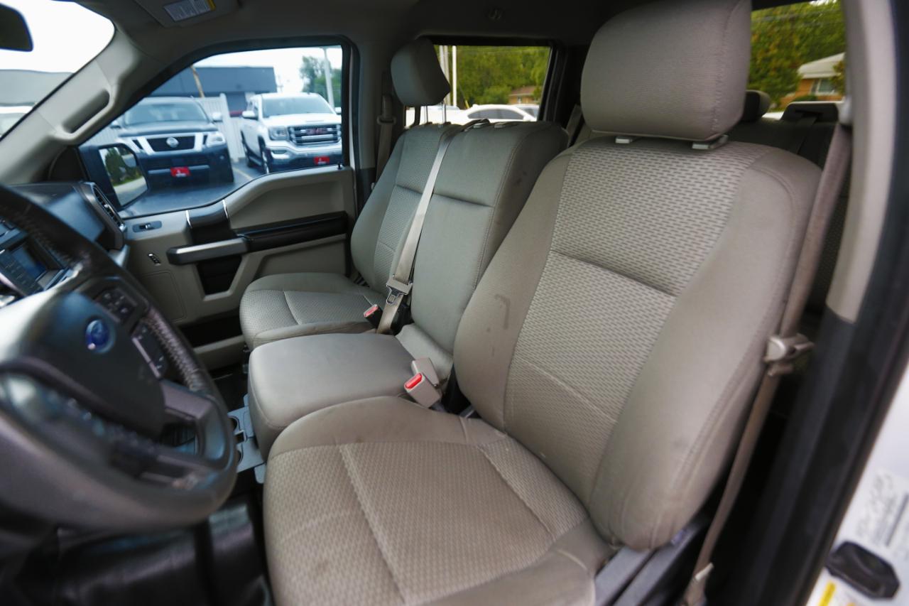 Ford F-150 4WD SuperCrew 157" Lariat w/HD Payload Pkg 2015