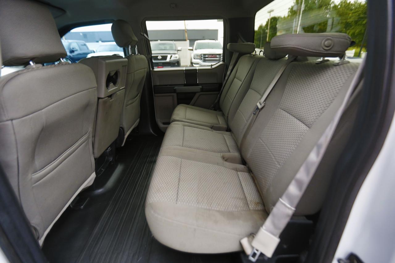 Ford F-150 4WD SuperCrew 157" Lariat w/HD Payload Pkg 2015