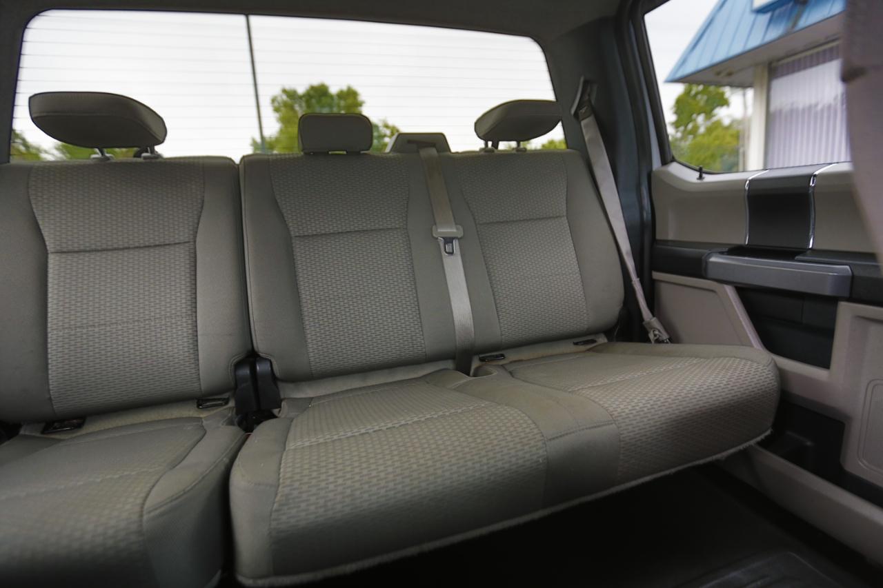 Ford F-150 4WD SuperCrew 157" Lariat w/HD Payload Pkg 2015