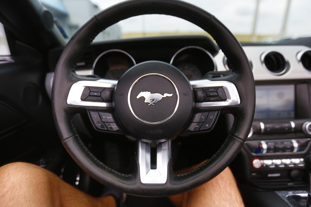 Ford Mustang 2dr Conv EcoBoost Premium 2016