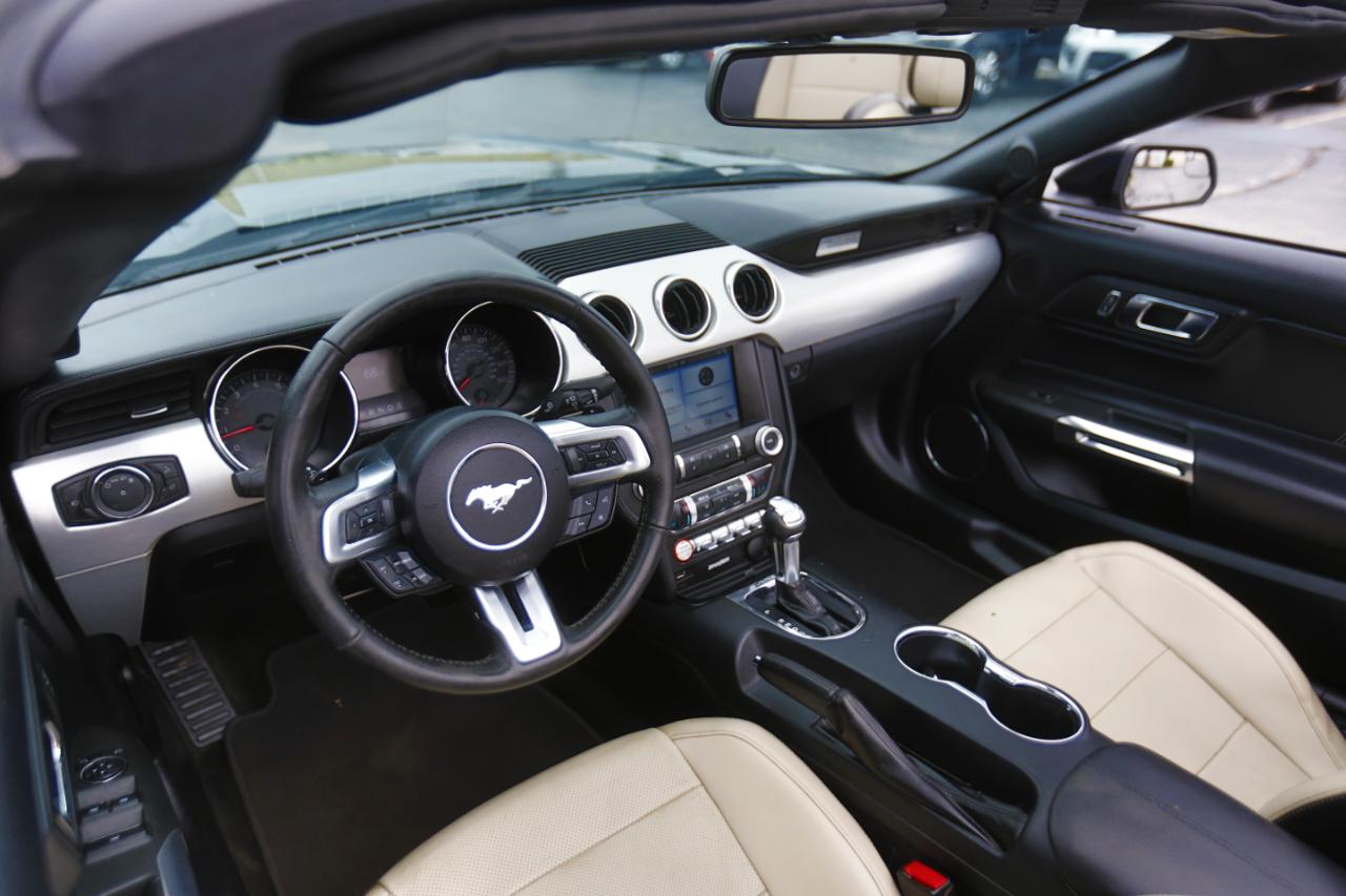 Ford Mustang 2dr Conv EcoBoost Premium 2016