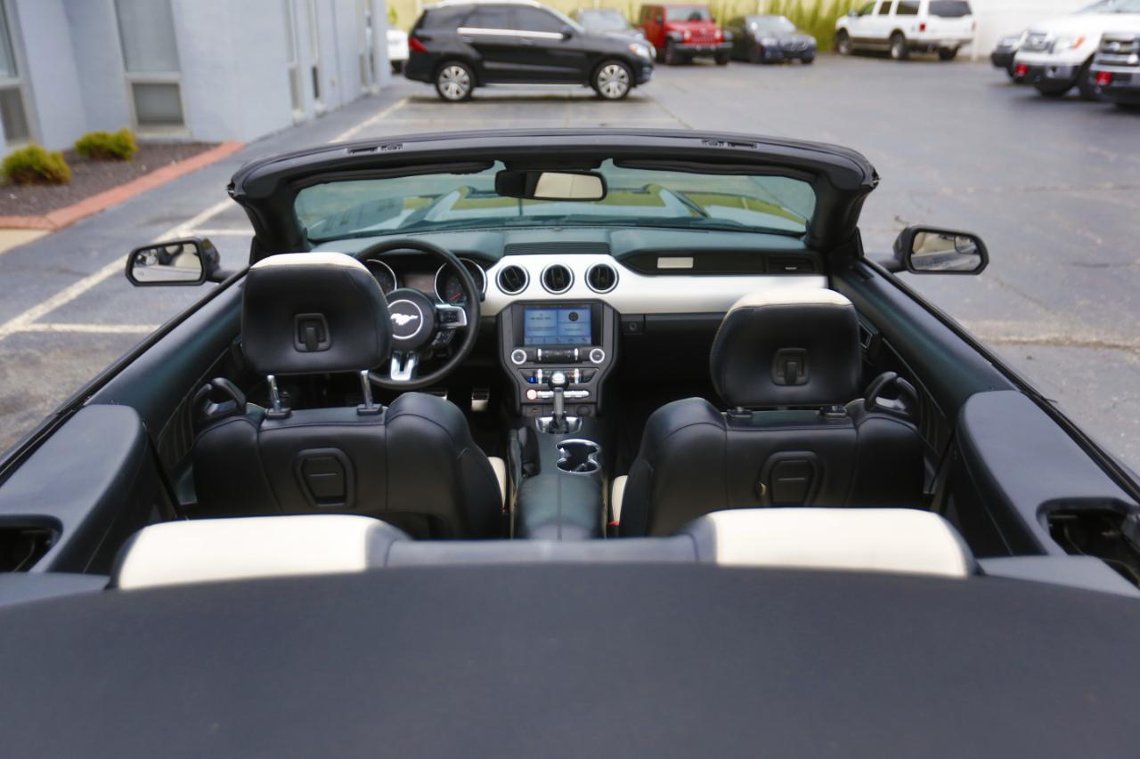 Ford Mustang 2dr Conv EcoBoost Premium 2016