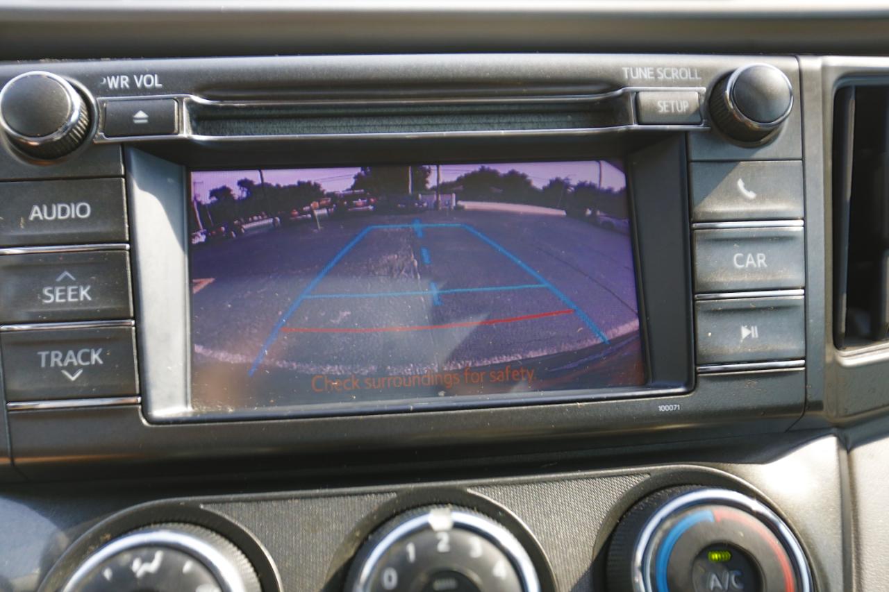 Toyota RAV4 AWD 4dr LE (Natl) 2013